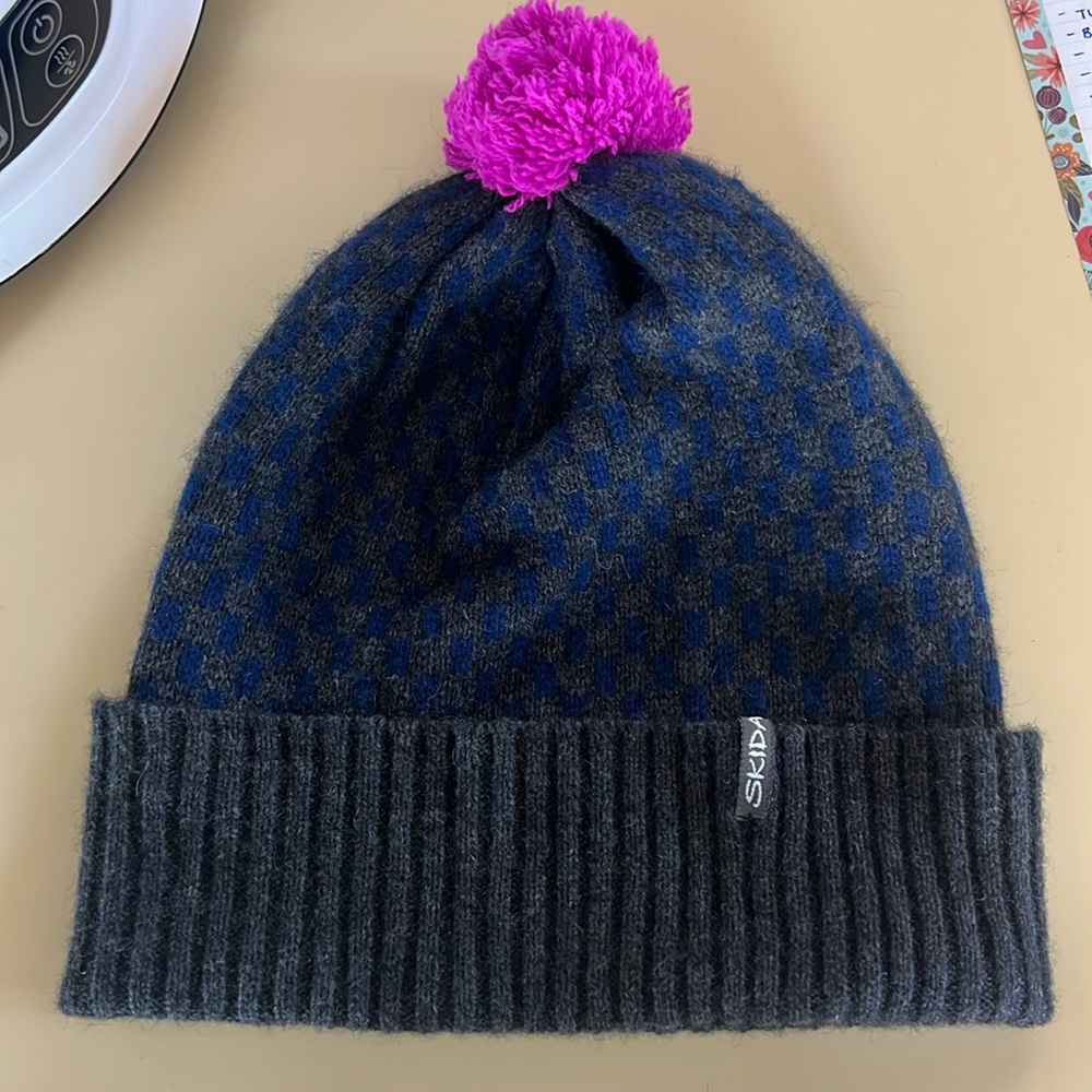 Skida Cashmere Dash Hat